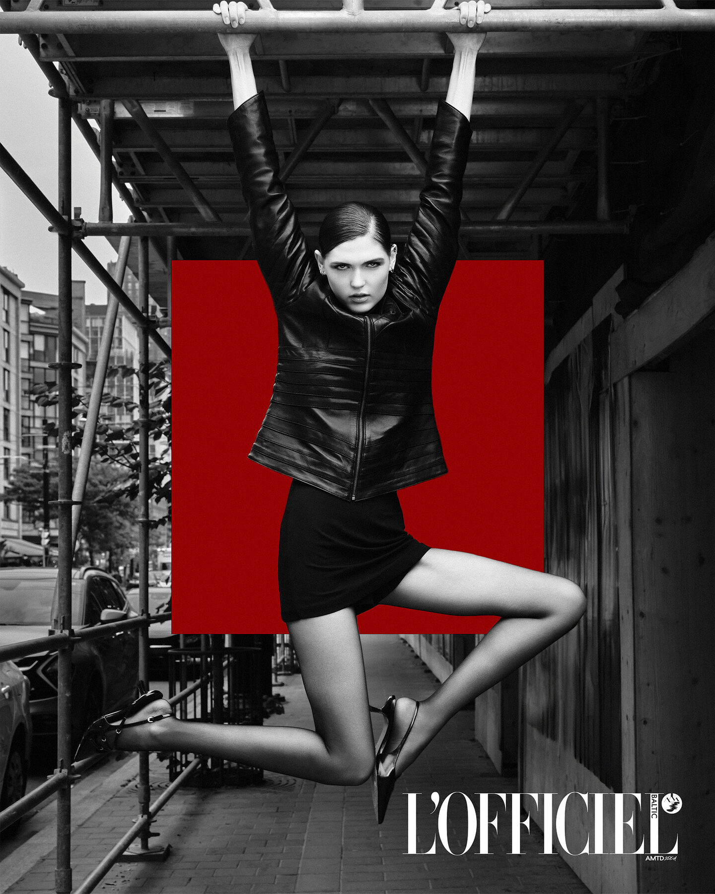 Noir Woman